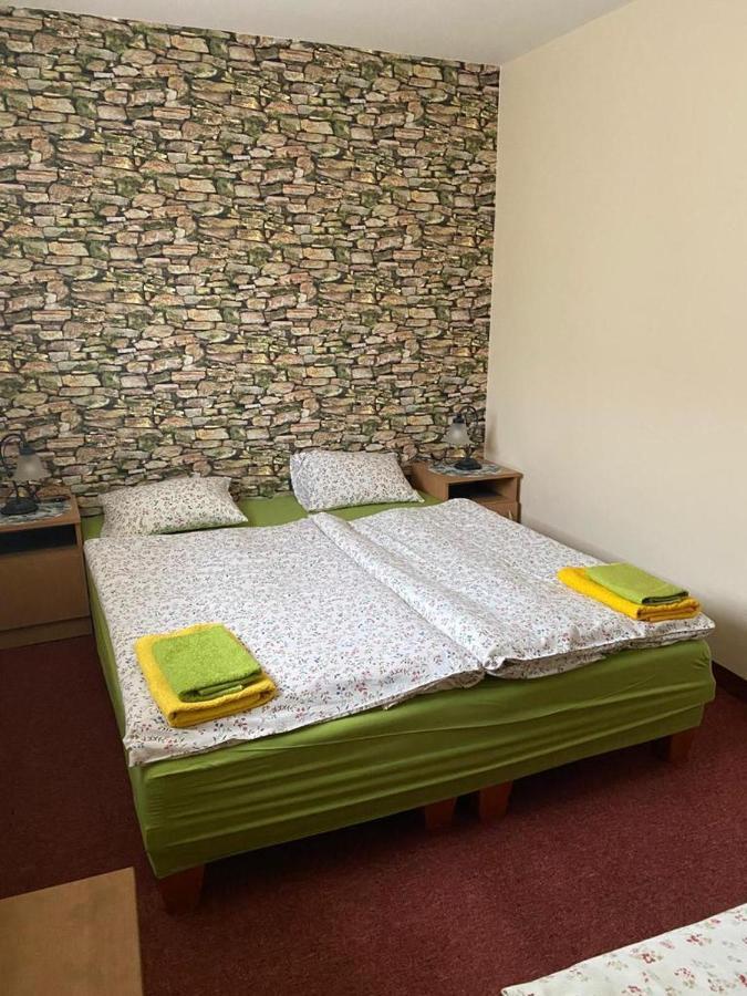 Agroturystyka Kapellanka - Kraina Wygasłych Wulkanów Wojcieszów Exterior foto
